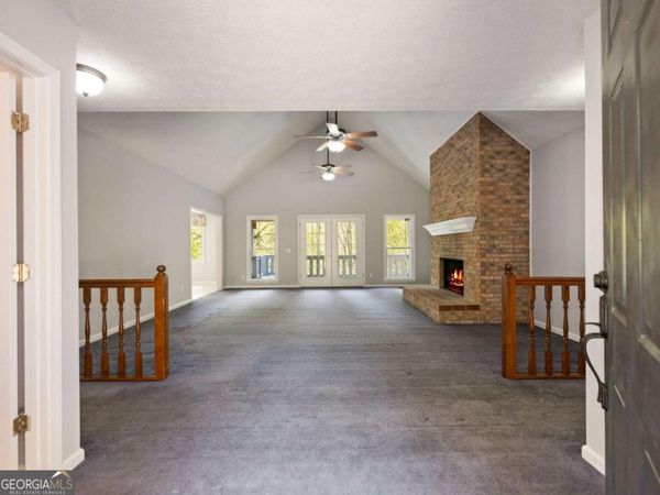 2982 Rivercrest Drive, Gainesville, GA 30507