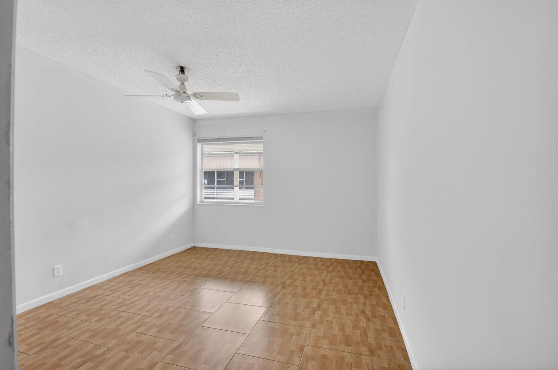 421 Piedmont, Unit I, Delray Beach, FL 33484 Photo