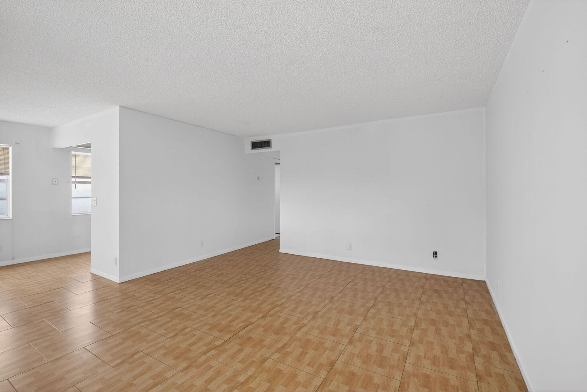 421 Piedmont, Unit I, Delray Beach, FL 33484 Photo