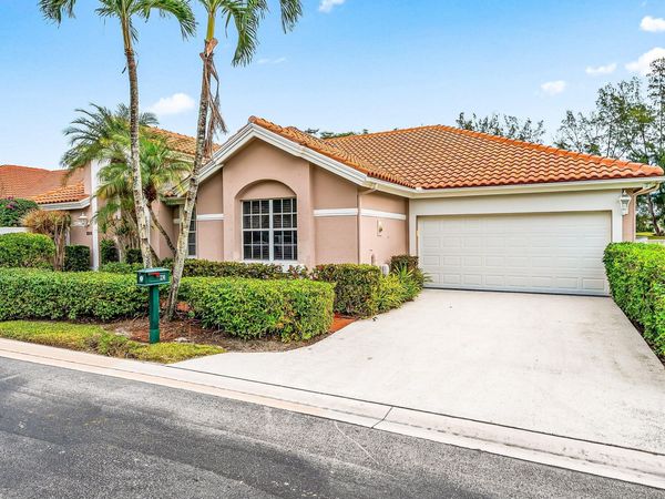 230 Eagleton Estate Boulevard, Palm Beach Gardens, FL 33418