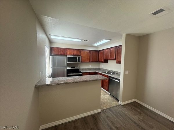 5471 Indian River Drive , Unit 402, Las Vegas, NV 89103