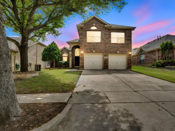 4940 Paddock Drive, Fort Worth, TX 76244
