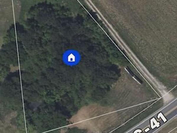 5572 S Nc 41 Highway, Wallace, NC 28466