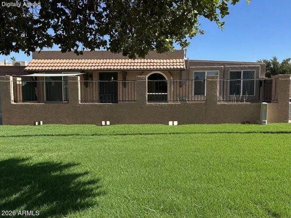 2233 N RECKER Road, Mesa, AZ 85215