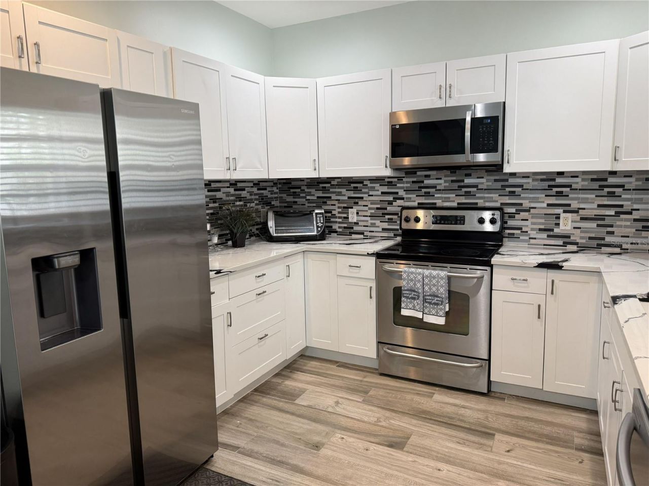 3304 Lisa Lane, Unit 102, Naples, FL 34109 Photo