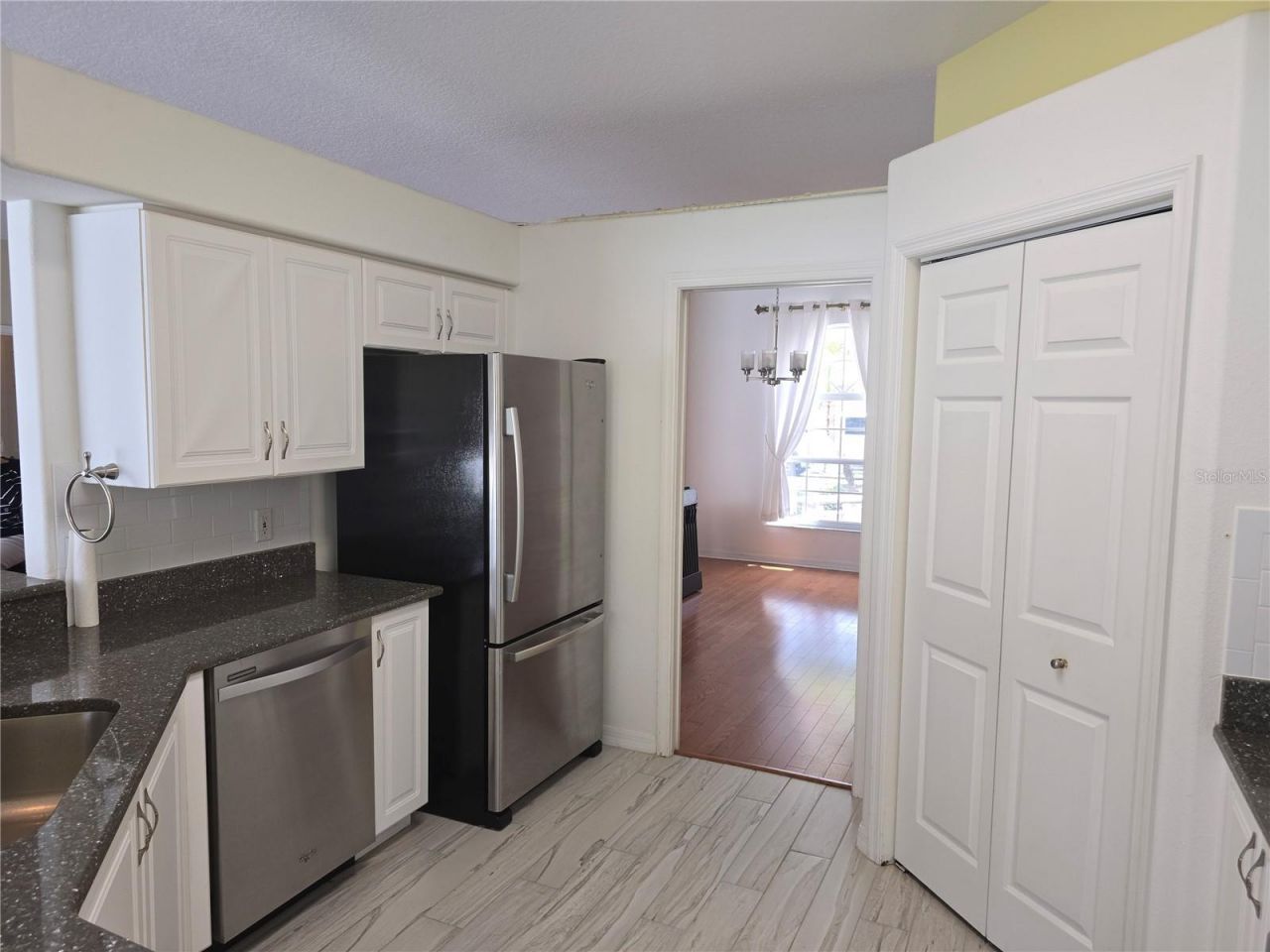 7404 38th Court E, Sarasota, FL 34243 Photo