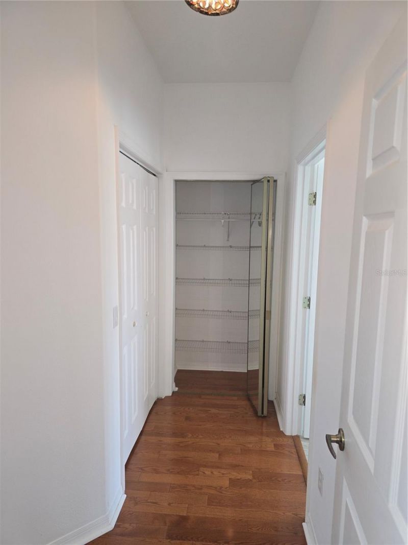 7404 38th Court E, Sarasota, FL 34243 Photo