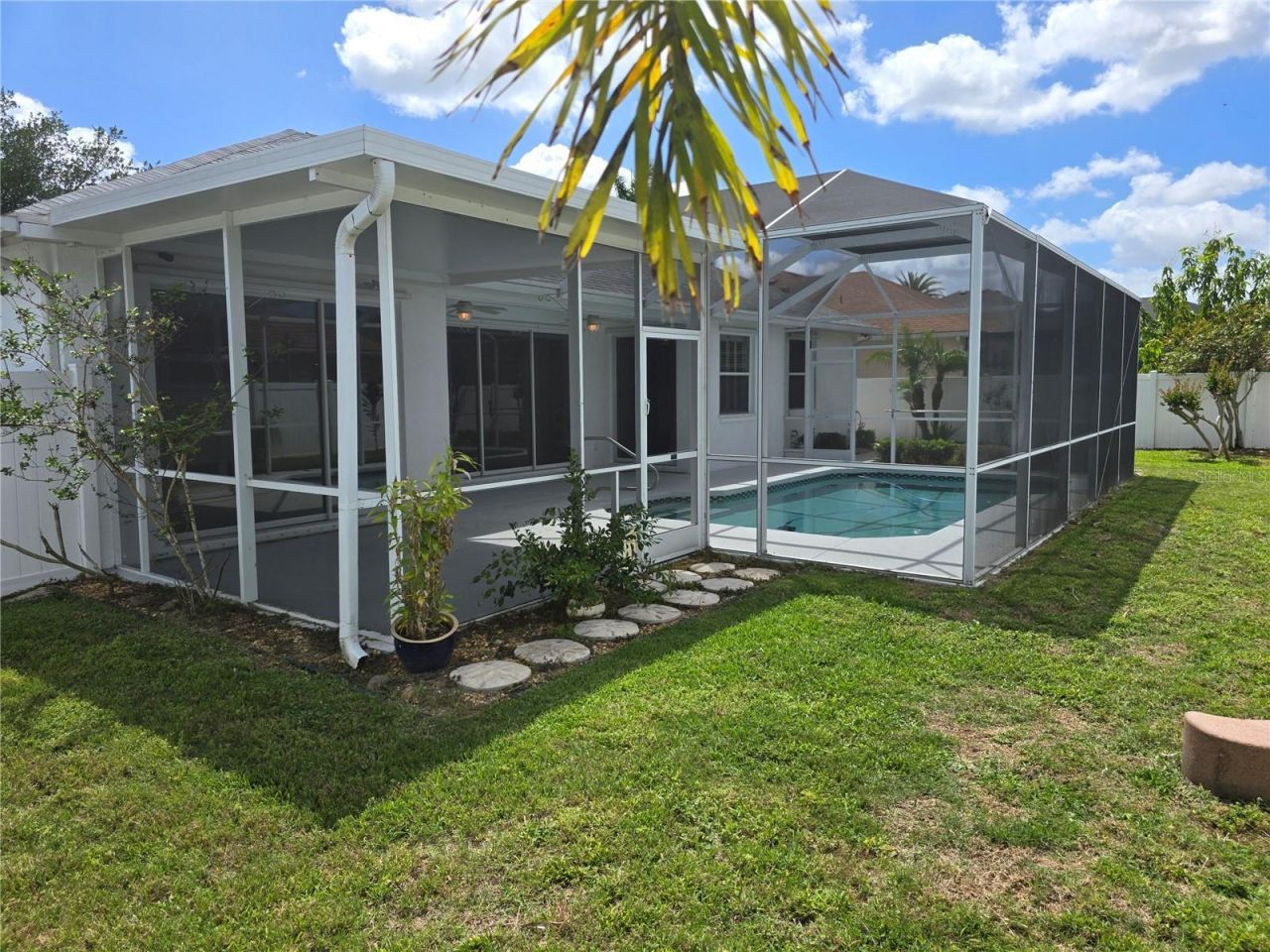 7404 38th Court E, Sarasota, FL 34243 Photo