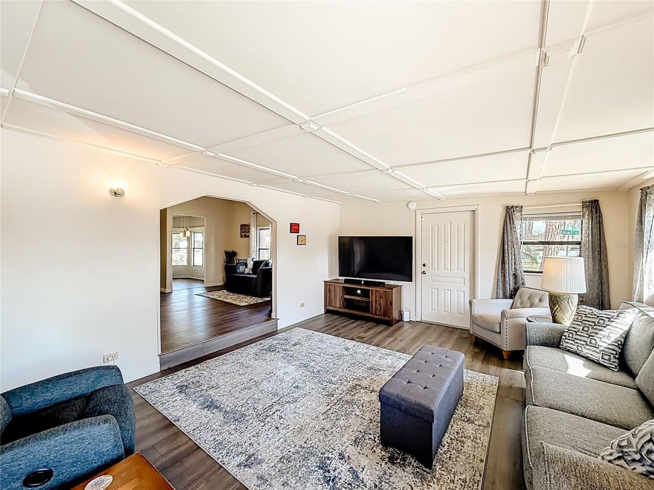 1690 Elkhart Circle, Tavares, FL 32778 Photo