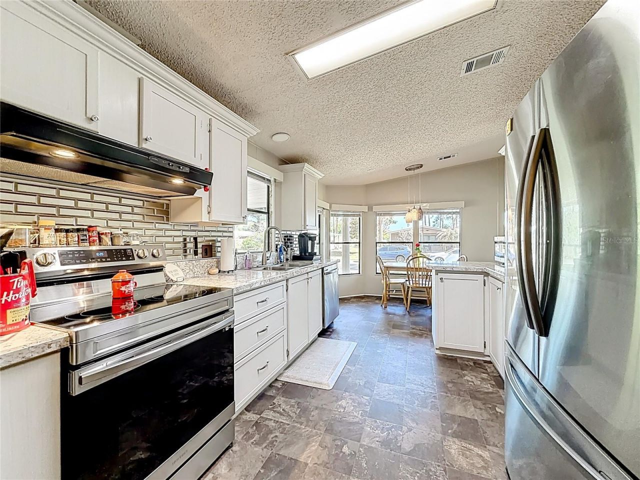 1690 Elkhart Circle, Tavares, FL 32778 Photo