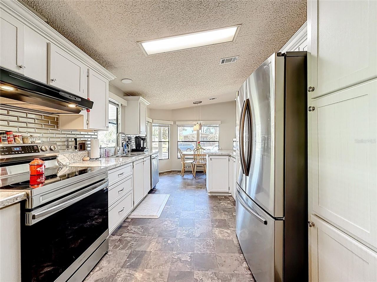 1690 Elkhart Circle, Tavares, FL 32778 Photo