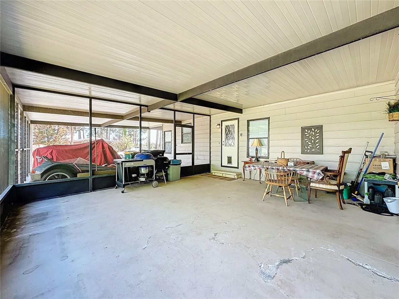 1690 Elkhart Circle, Tavares, FL 32778 Photo