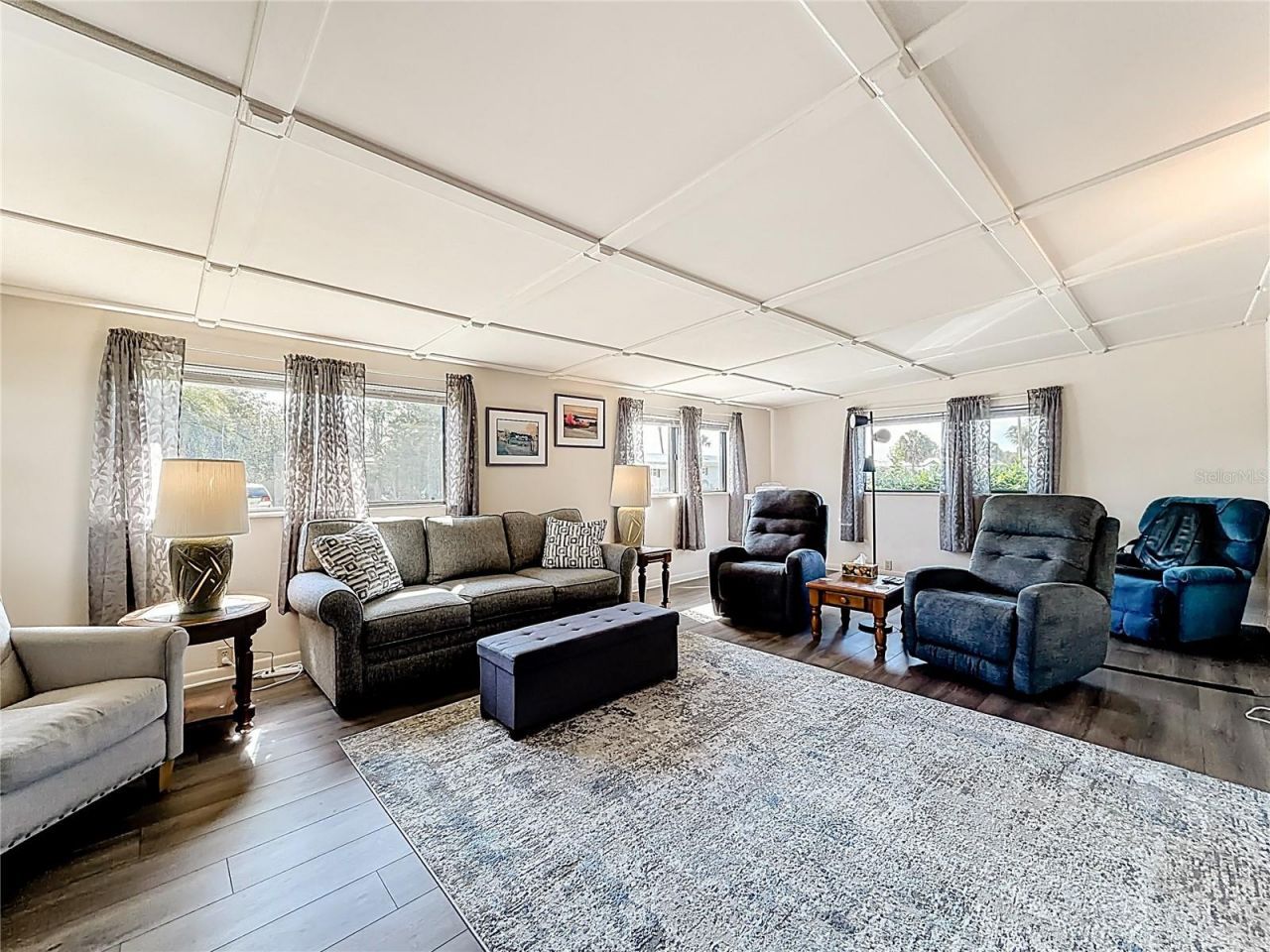 1690 Elkhart Circle, Tavares, FL 32778 Photo