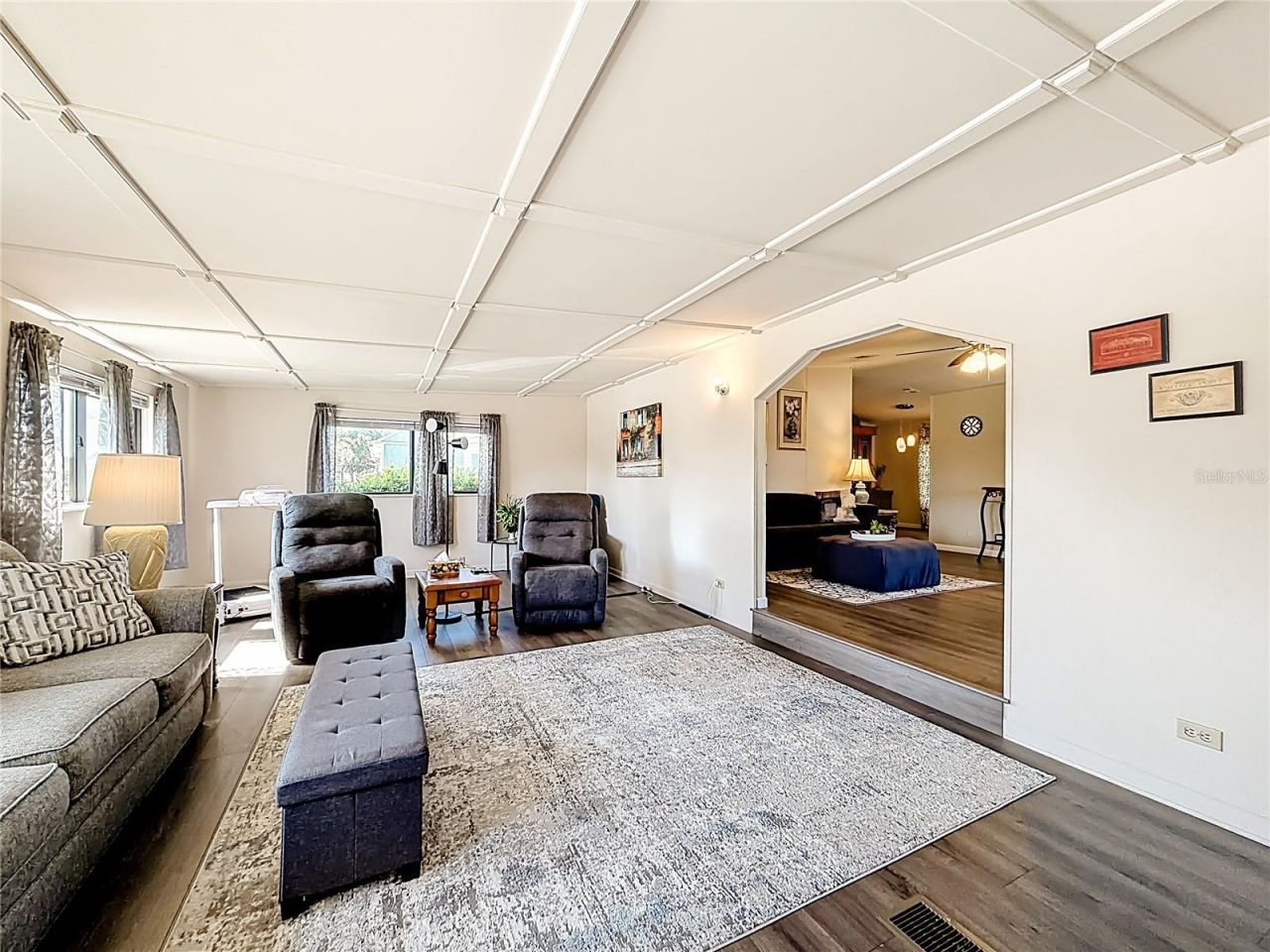 1690 Elkhart Circle, Tavares, FL 32778 Photo