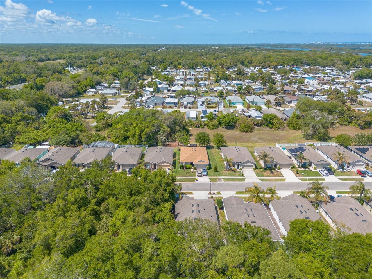 116 Fishermans Cove Drive, Edgewater, FL 32141 Photo