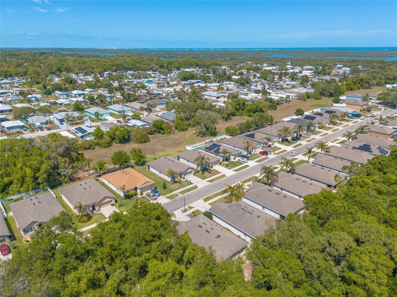 116 Fishermans Cove Drive, Edgewater, FL 32141 Photo