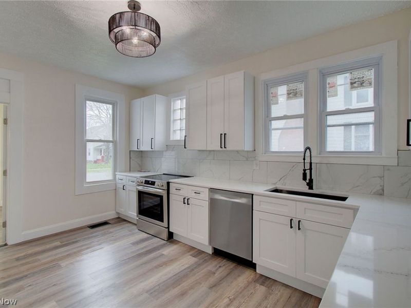 2135 Cherry Avenue, Alliance, OH 44601 Photo 10