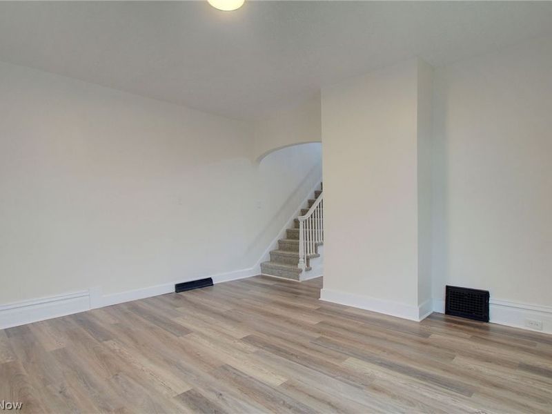 2135 Cherry Avenue, Alliance, OH 44601 Photo 6