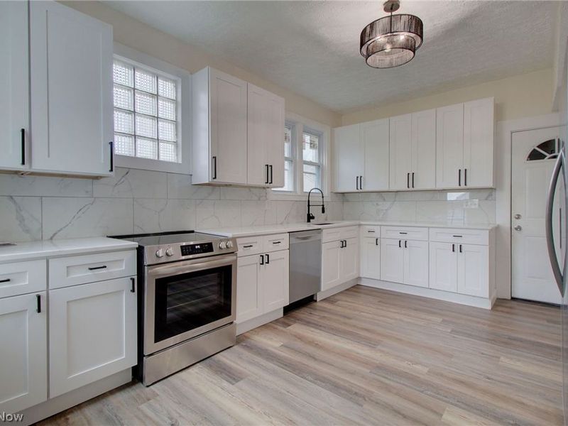 2135 Cherry Avenue, Alliance, OH 44601 Photo 9