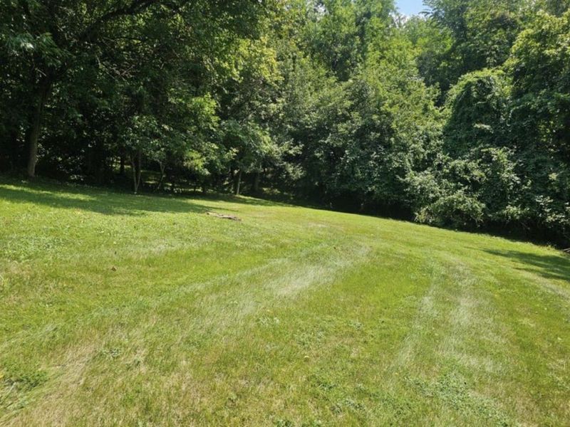 9230 E Bend Road, Burlington, KY 41005 Photo 2