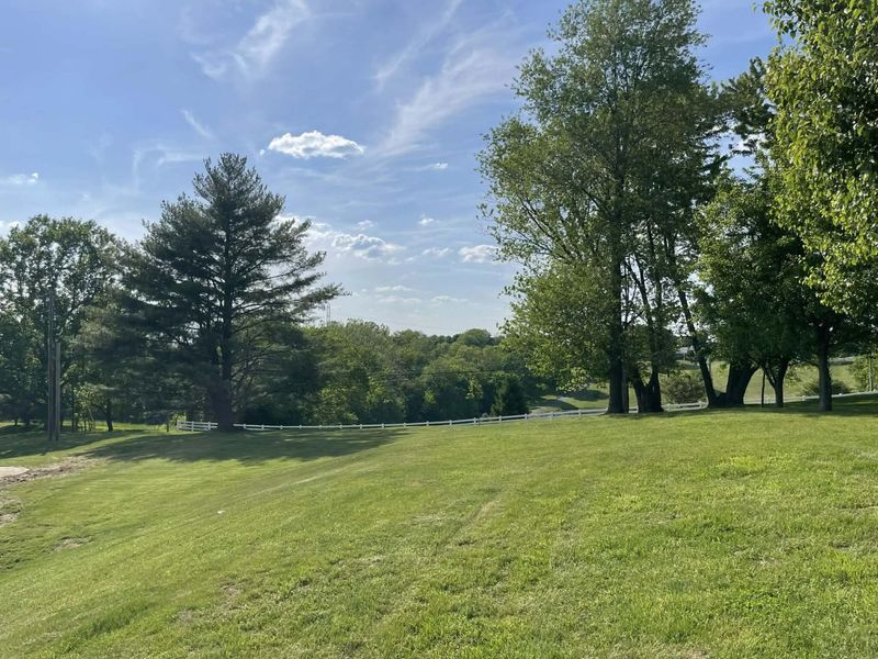 9230 E Bend Road, Burlington, KY 41005 Photo 9