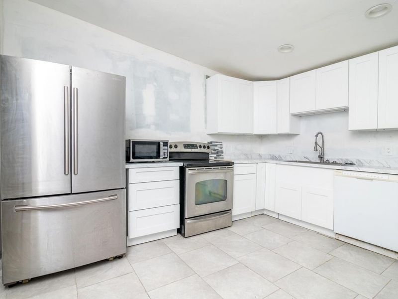 479 Town Street , Circleville, OH 43113 Photo 10