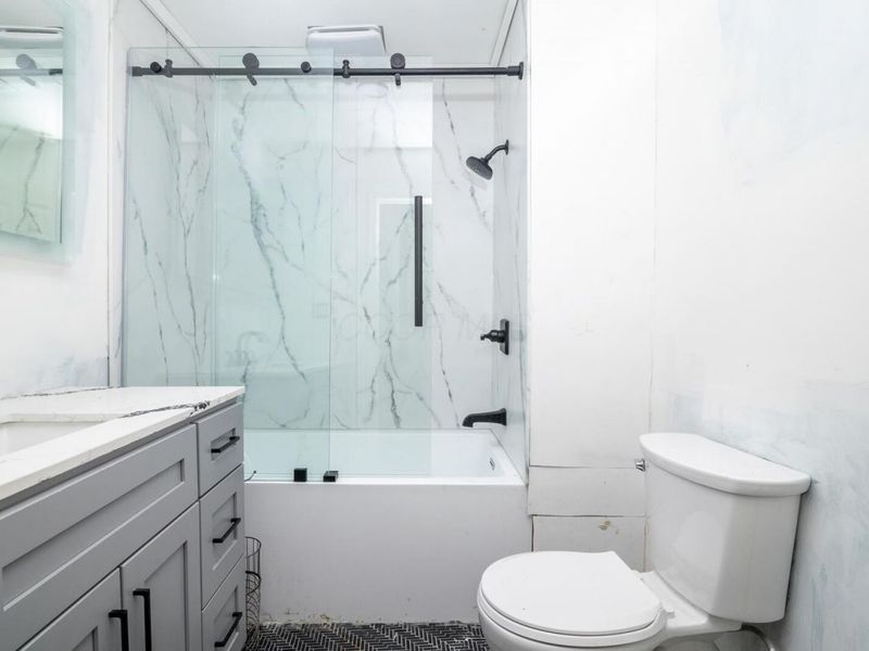 479 Town Street , Circleville, OH 43113 Photo 17