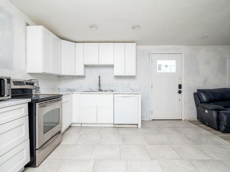 479 Town Street , Circleville, OH 43113 Photo 9