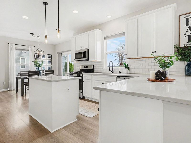 210 Warbler Lane, Plain City, OH 43064 Photo 11