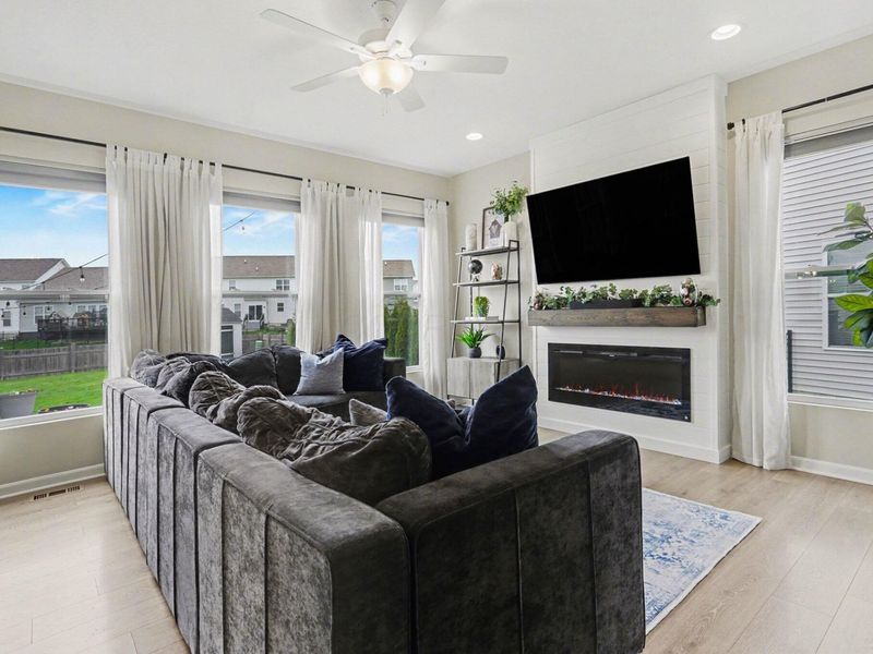 210 Warbler Lane, Plain City, OH 43064 Photo 6