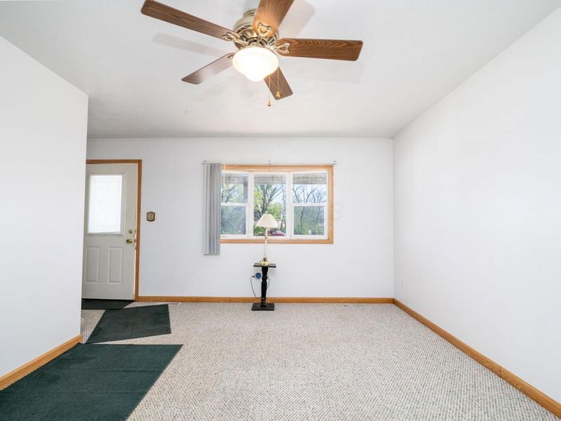 581 E Main Street , Circleville, OH 43113 Photo 17