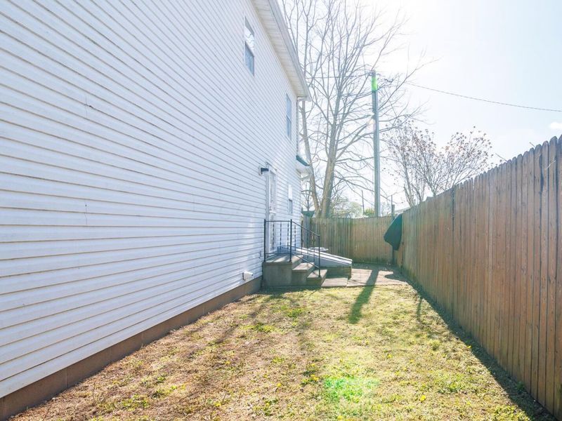 581 E Main Street , Circleville, OH 43113 Photo 26