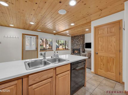 599 Crest Lane, Unit 19, Incline Village, NV 89451 Photo