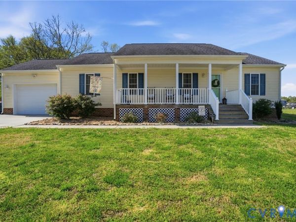 112 W Liberty Farms Drive , Manquin, VA 23106