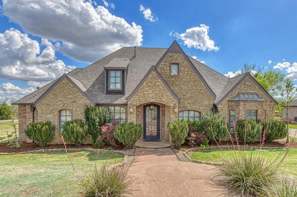 2293 Cottage Lane, Blanchard, OK 73010 Main Photo