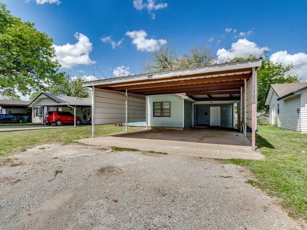 1005 SW 63rd Street, Oklahoma City, OK 73139