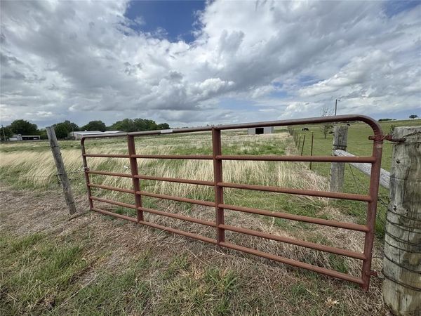 2110 E Sooner Road, Tuttle, OK 73089