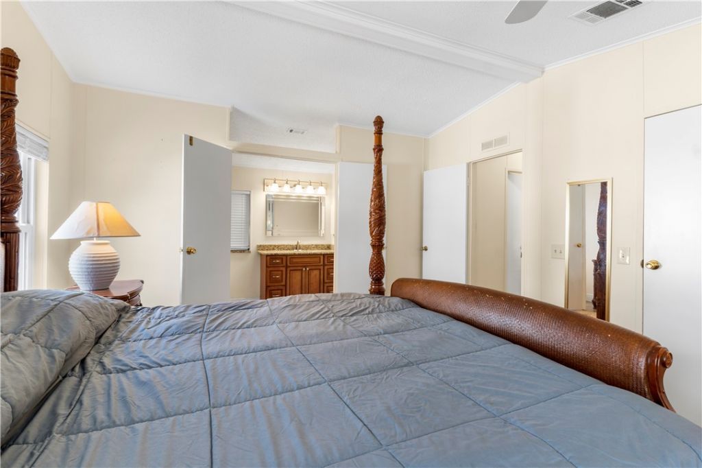 624 Wedelia Drive, Sebastian, FL 32976 Photo