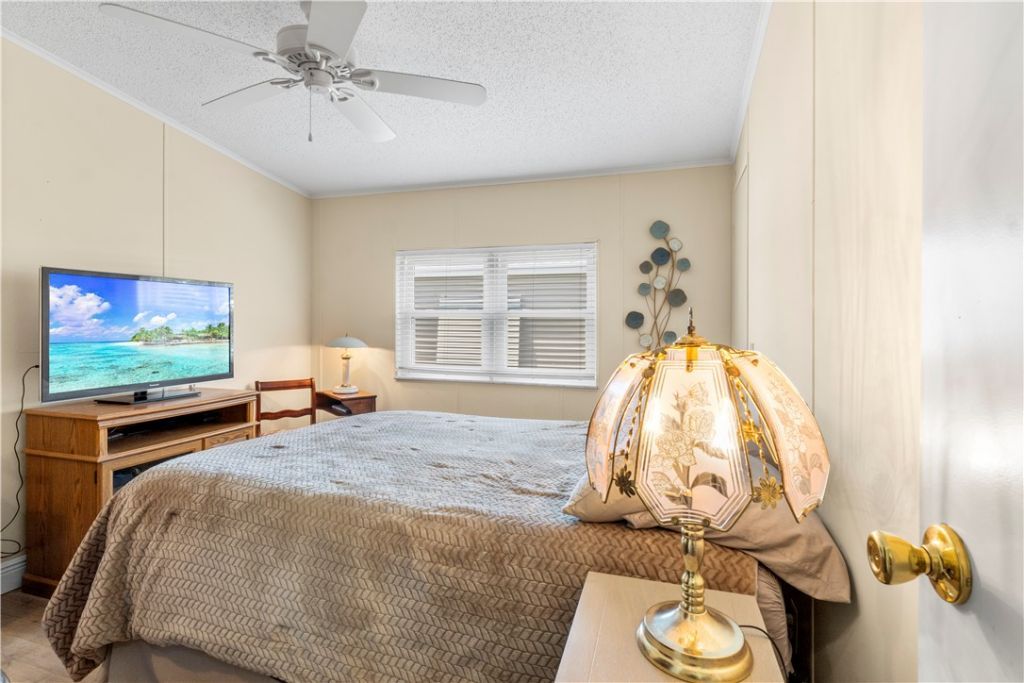 624 Wedelia Drive, Sebastian, FL 32976 Photo