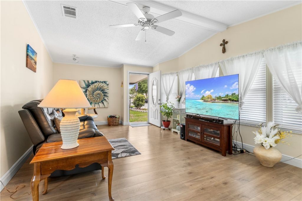 624 Wedelia Drive, Sebastian, FL 32976 Photo