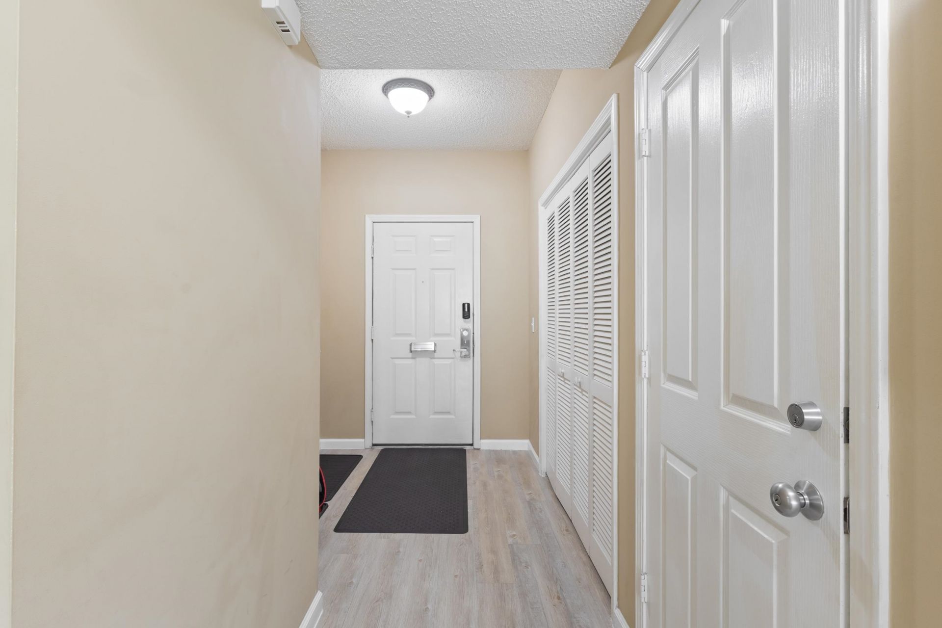 4600 Arran Ct. Photo 4