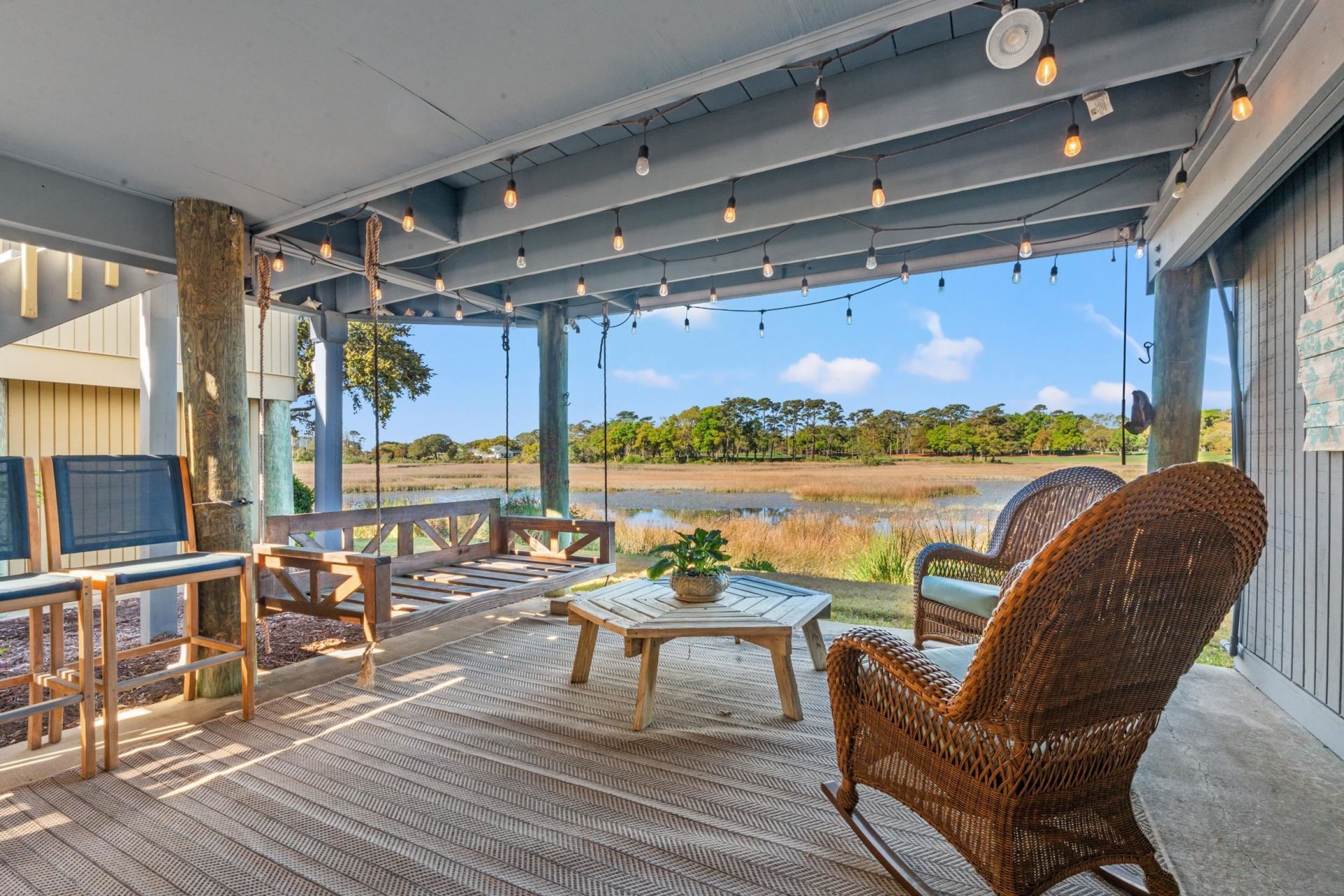 135 Marshland Ct. Photo 8