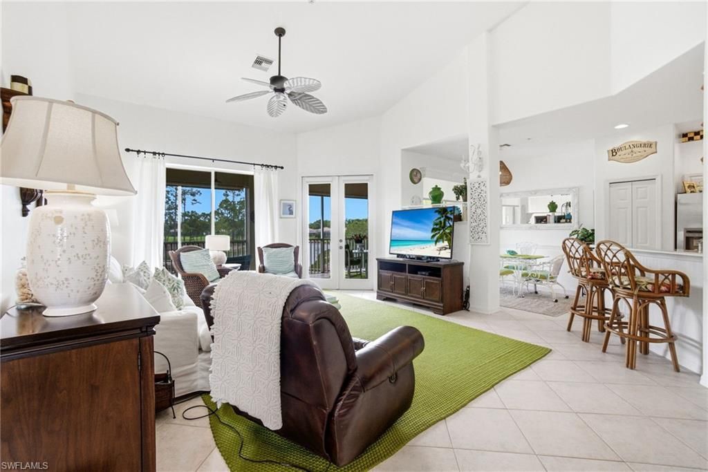 8430 Radcliffe Ter, Unit 202, Naples, FL 34120 Photo