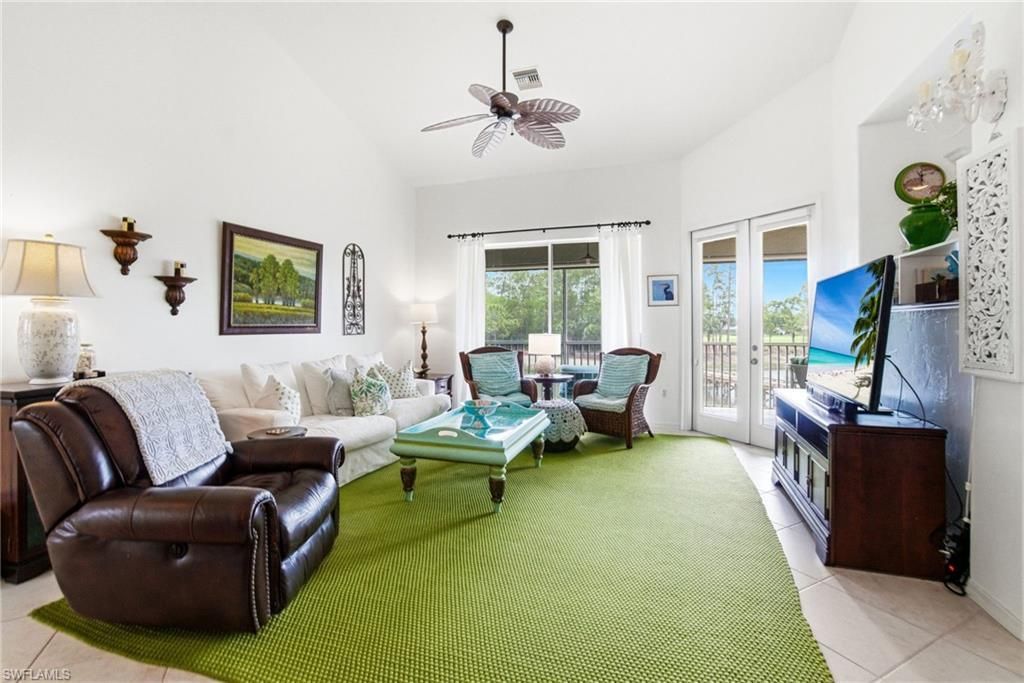 8430 Radcliffe Ter, Unit 202, Naples, FL 34120 Photo