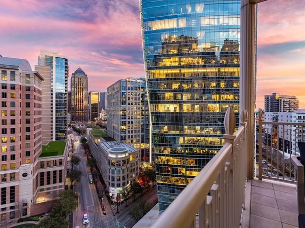 2525 N PEARL Street, Unit 903, Dallas, TX 75201