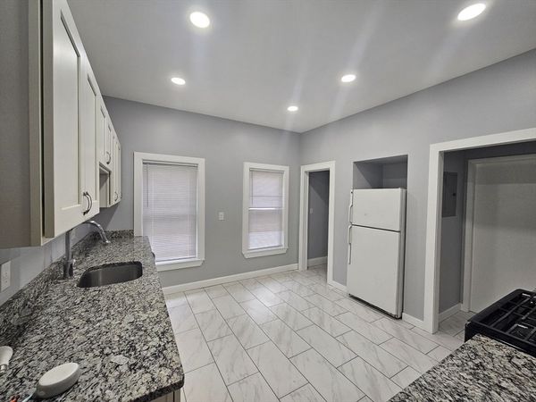 320 Highland Ave, Unit 1, Somerville, MA 02144