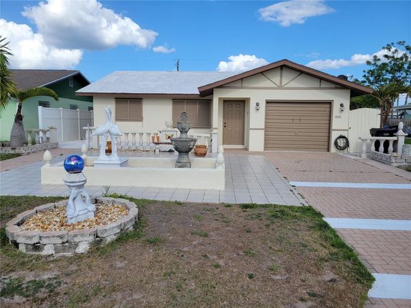 1028 LILLIAN STREET, VENICE, FL 34285