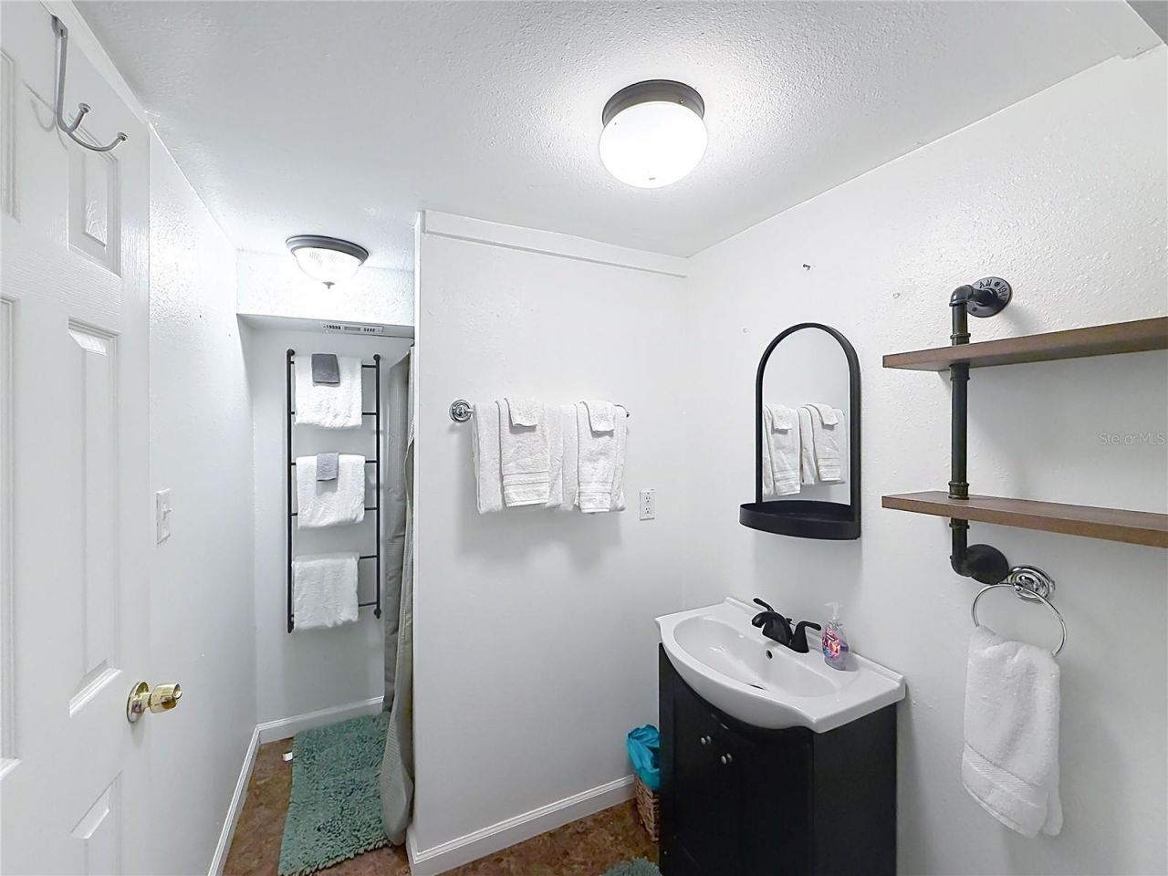7 Bass Street, Panacea, FL 32346 Photo