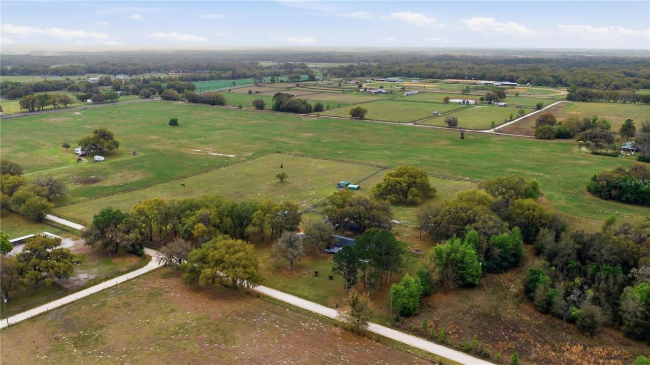 18850 SE 12th Lane , Williston, FL 32696 Photo