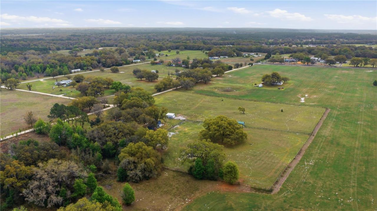 18850 SE 12th Lane , Williston, FL 32696 Photo